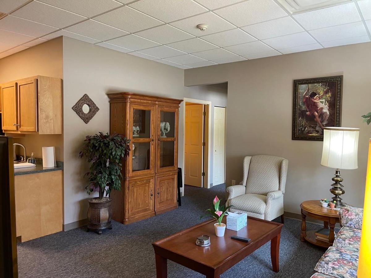 Apartment Pershing Heights 103 *